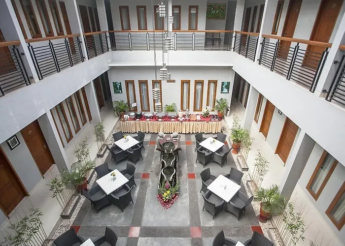 Rosalia Indah Hotel